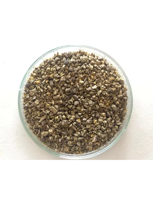 LUPIGREEN® tavaszi és nyári - vital P56 szerves-ásványi gyeptrágya 8 kg
