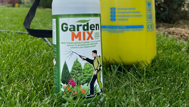 Örökzöld betegség ellen védd GardenMix lombtrágyával a növényeket